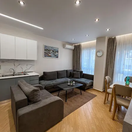 Sunrise Apartament's * Tirana