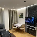 Sunrise Apartament's * Tirana